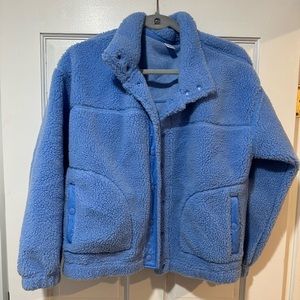 Old Navy cropped teddy jacket in blue, with pockets, size small, worn once